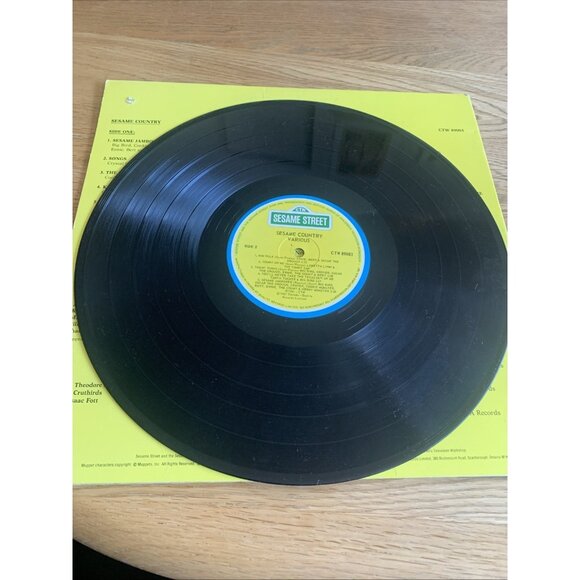 SESAME STREET Vintage 1981 Vinyl Record Sesame Country Album - Picture 5 of 5